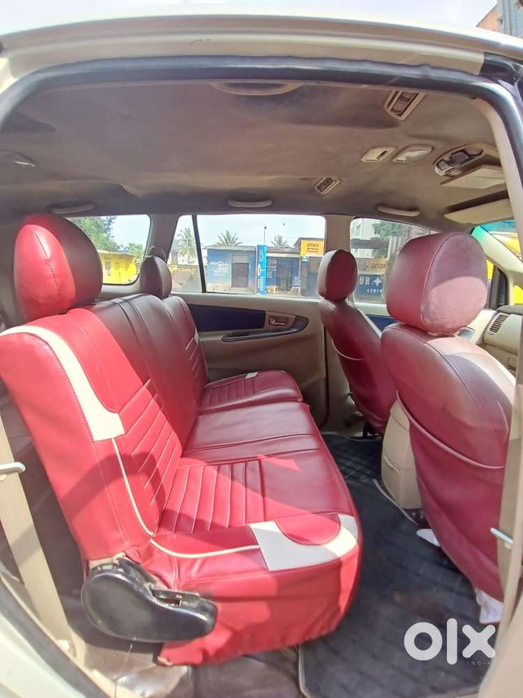 Toyota Innova 2.5 G (diesel) 8 Seater, 2006, Diesel