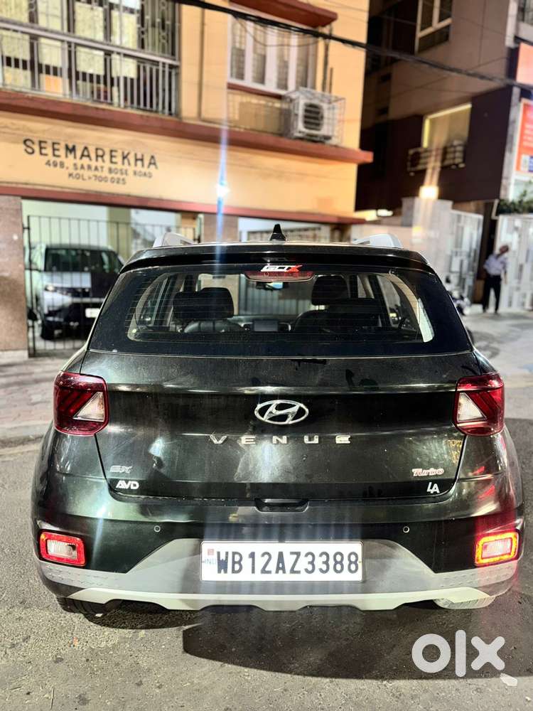 Hyundai Venue S Turbo Dct, 2019, Petrol