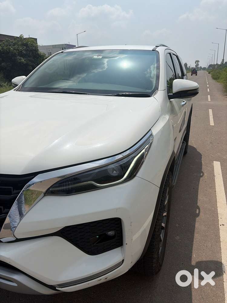 Toyota Fortuner Diesel 2023