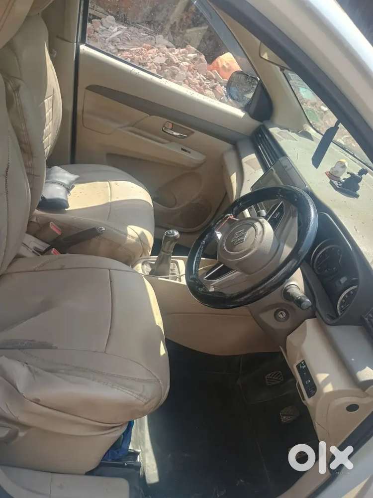Maruti Ertiga Vxi 2024