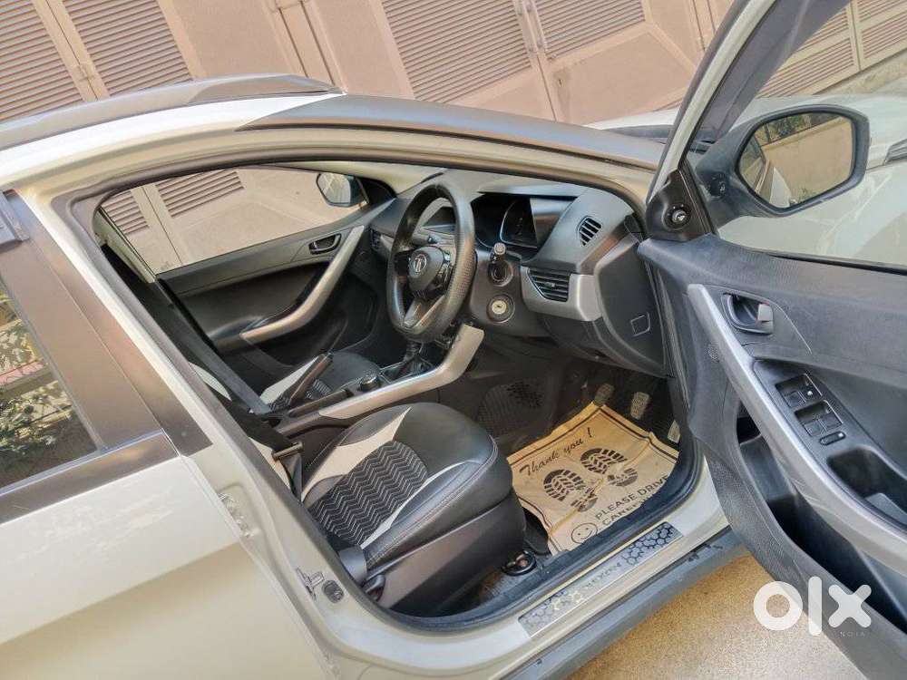 Tata Nexon 1.2 Revotron Xm (s), 2023, Diesel