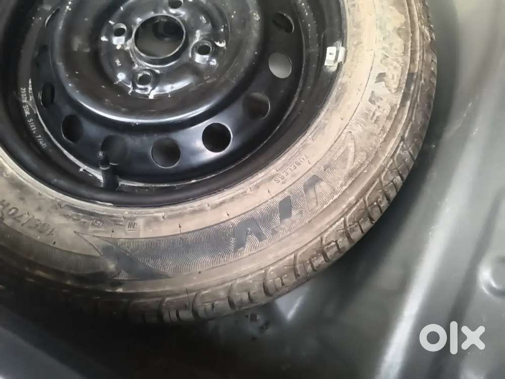 Maruti Suzuki Wagon R 2021 Petrol 28700 Km Driven And Well Maintained.