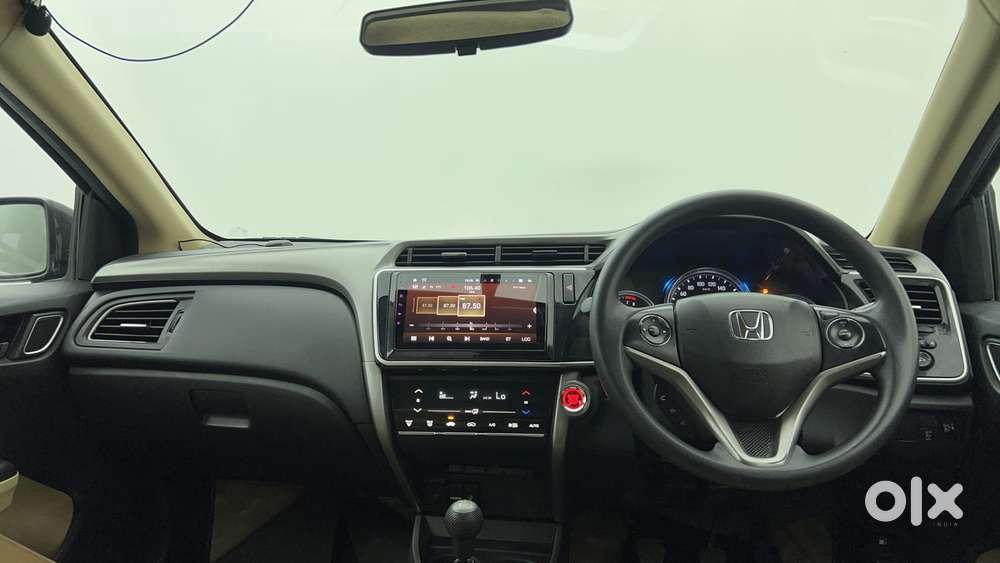 Honda City I-vtec V, 2018, Petrol
