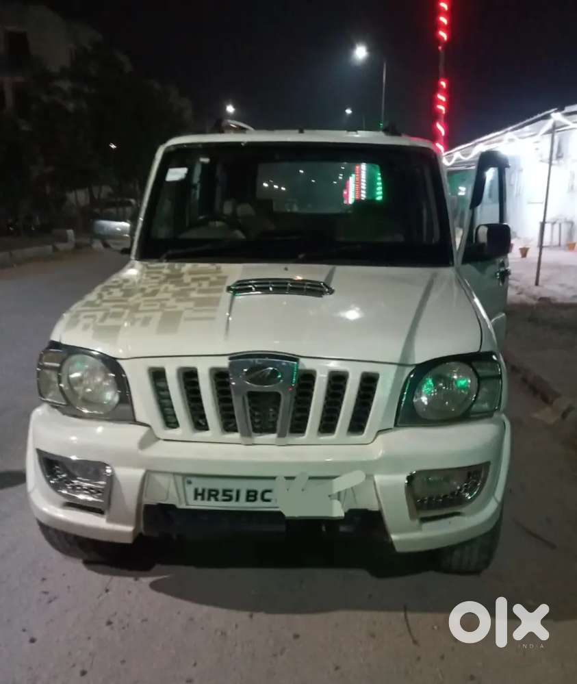 Mahindra Scorpio Classic 2015
