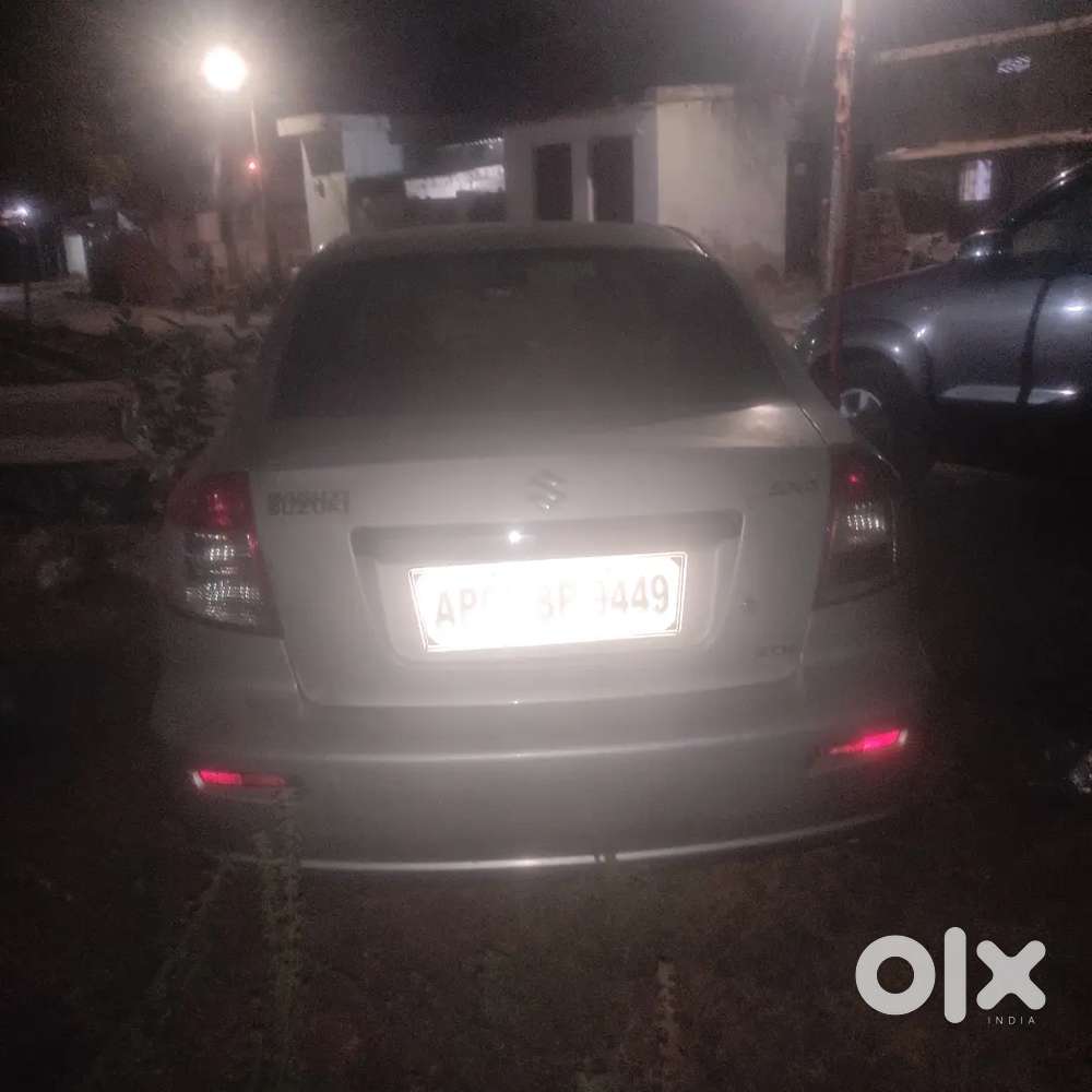 Maruti Suzuki Sx4 2013