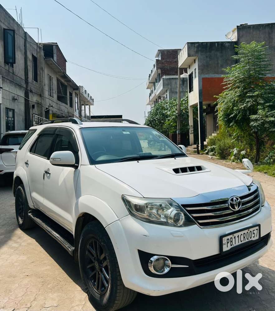 Toyota Fortuner Diesel 2010