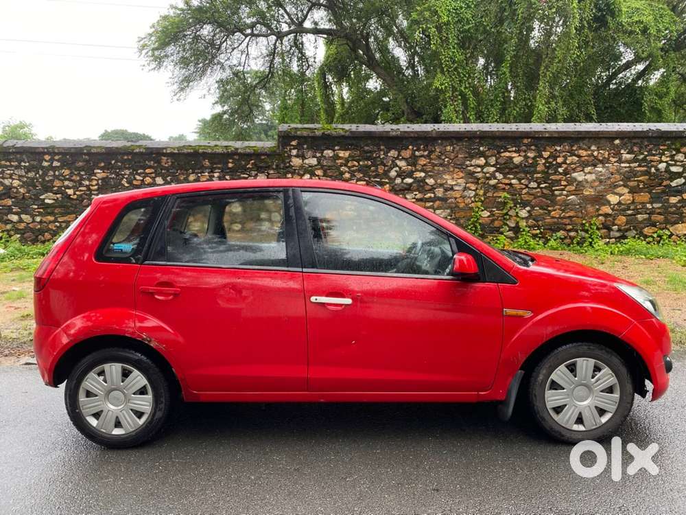 Ford Figo Petrol 2011