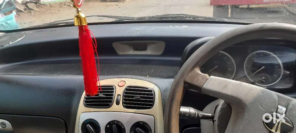 Arjunt Sell Old Luxurious Car Moving Out Sell Strong Tata