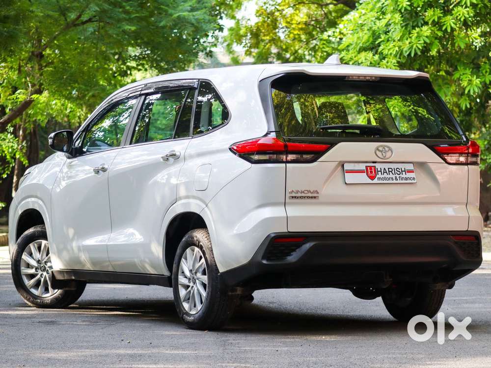 Toyota Innova Hycross 2.0 Gx 7 Str, 2026, Petrol