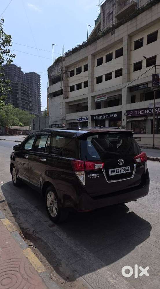 Toyota Innova Crysta 2.8 Zx At 7 Seater, 2016, Diesel