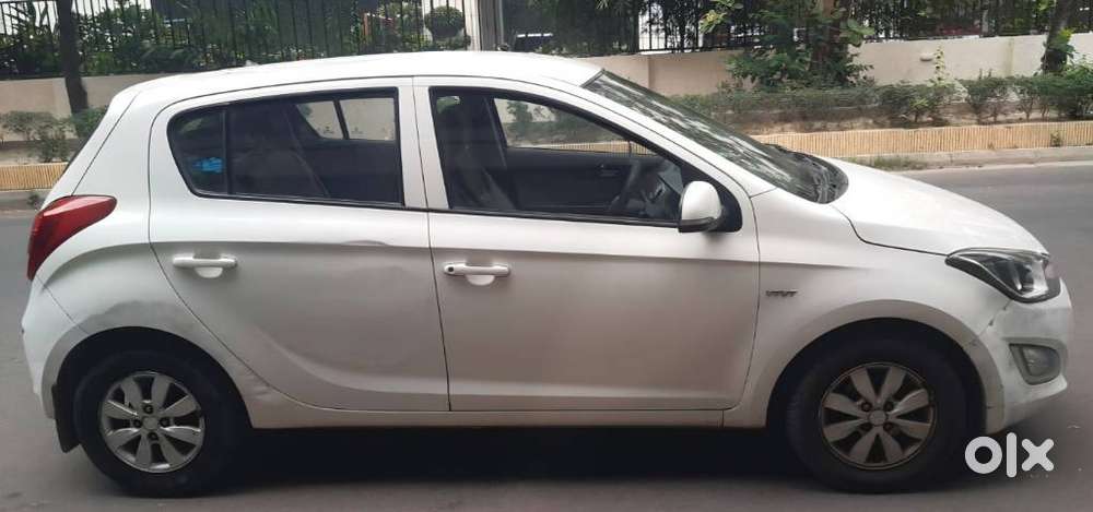 Hyundai I20 Sportz 1.2 Bs-iv, 2013