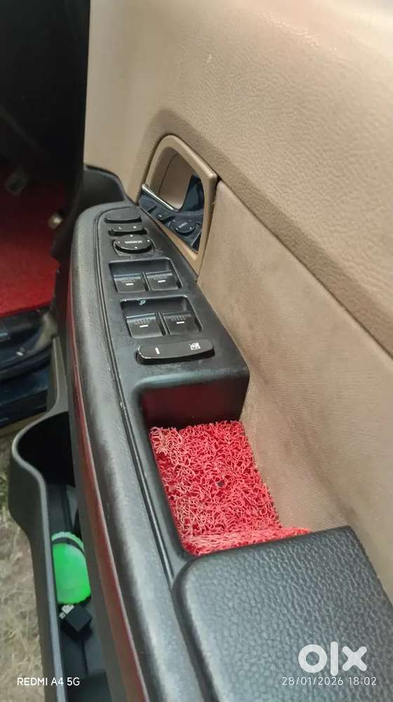 Very Good Condition Tata Aria Car