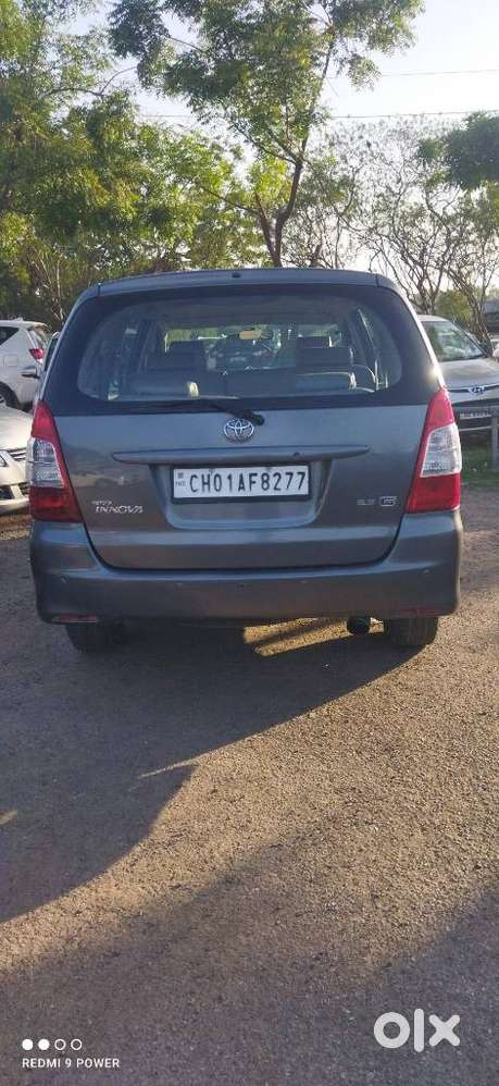 Toyota Innova 2.5 G (diesel) 8 Seater, 2010, Diesel