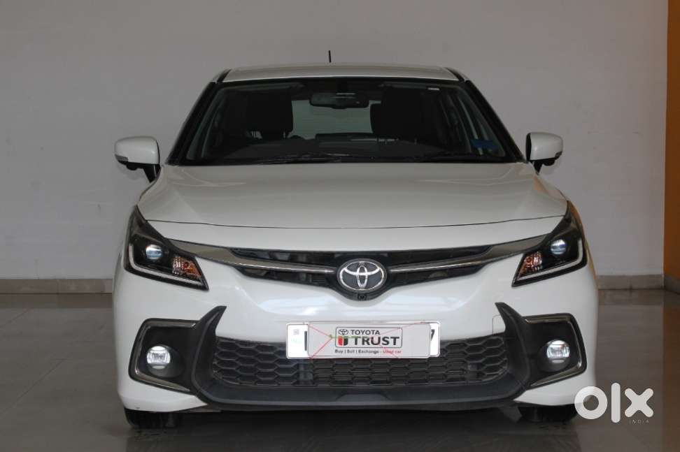 Toyota Glanza 1.2 V Amt, 2024, Petrol