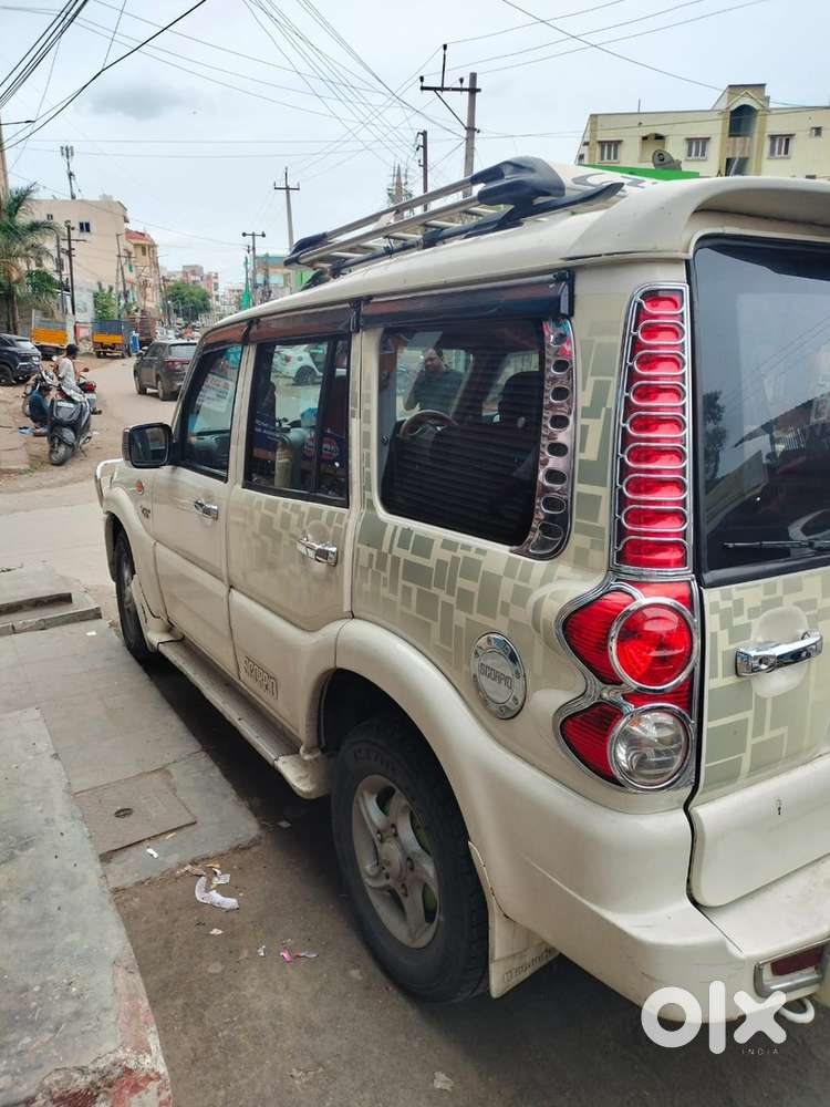 Mahindra Scorpio Diesel 2011