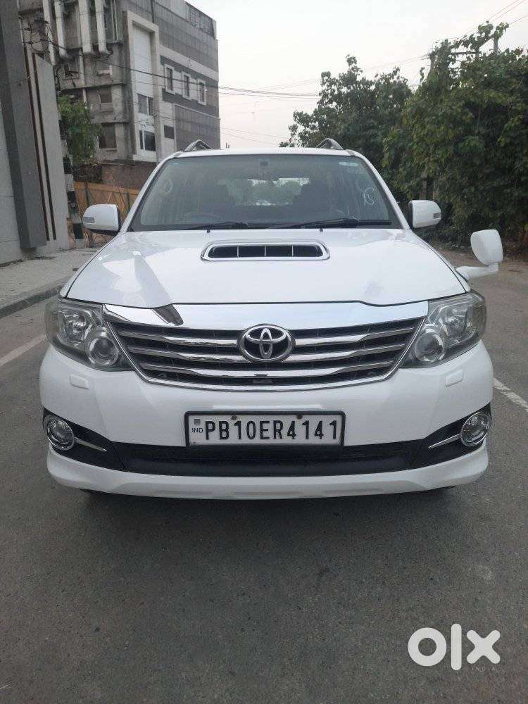 Toyota Fortuner 3.0 4x2 Automatic, 2016, Diesel