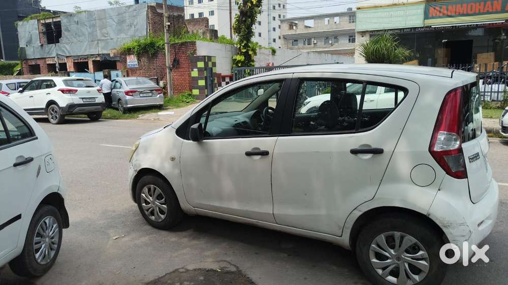 Maruti Suzuki Ritz Lxi, 2012, Petrol