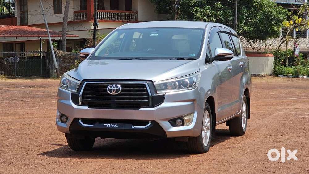 Toyota Innova Crysta 2.8z Automatic, 2017, Diesel