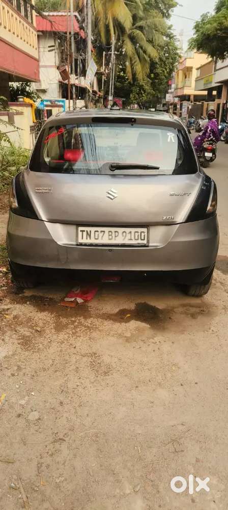 Maruti Suzuki Swift 2012 Diesel 135000 Km Driven