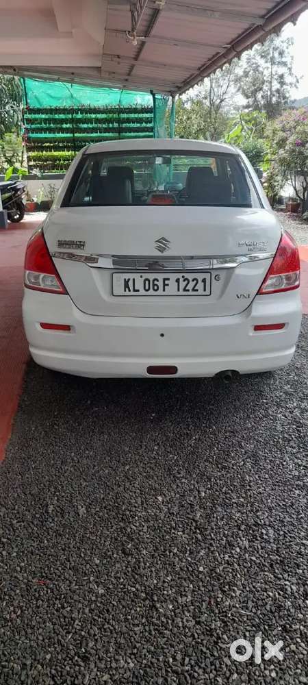 Maruti Suzuki Dzire 1.2 Vxi 2011 Model