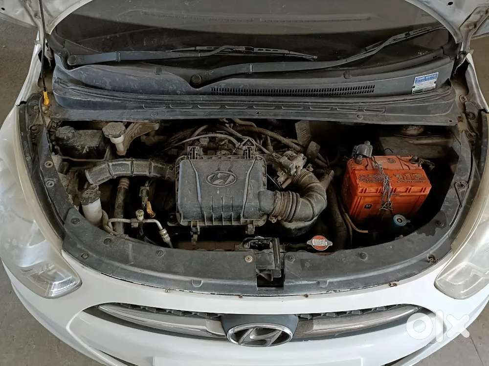 I10 Cng And Petrol Hybrid Car For Sell In Good Condition