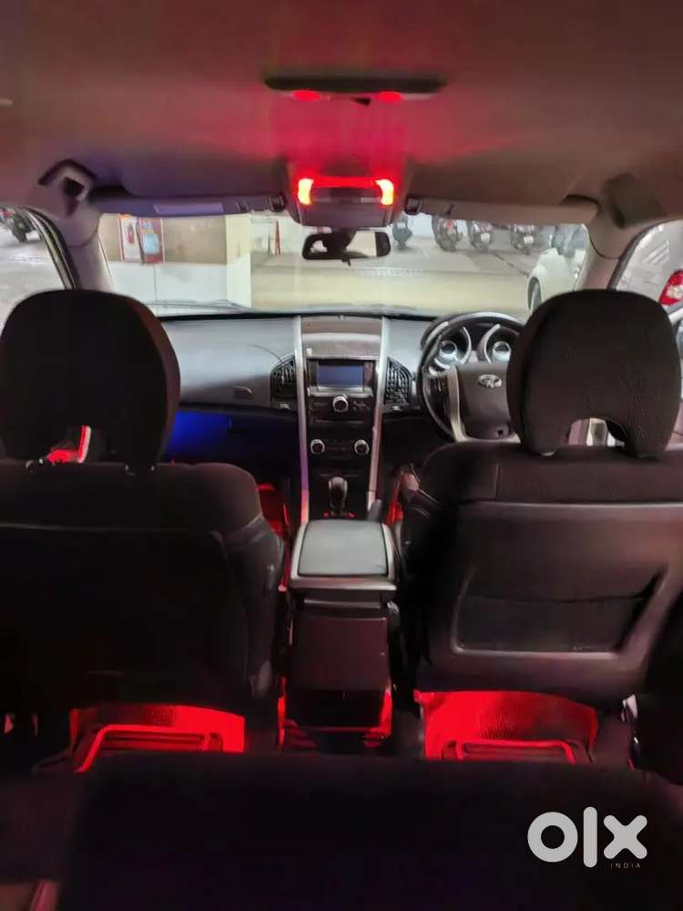 Mahindra Xuv500 2014 Diesel 142000 Km Driven