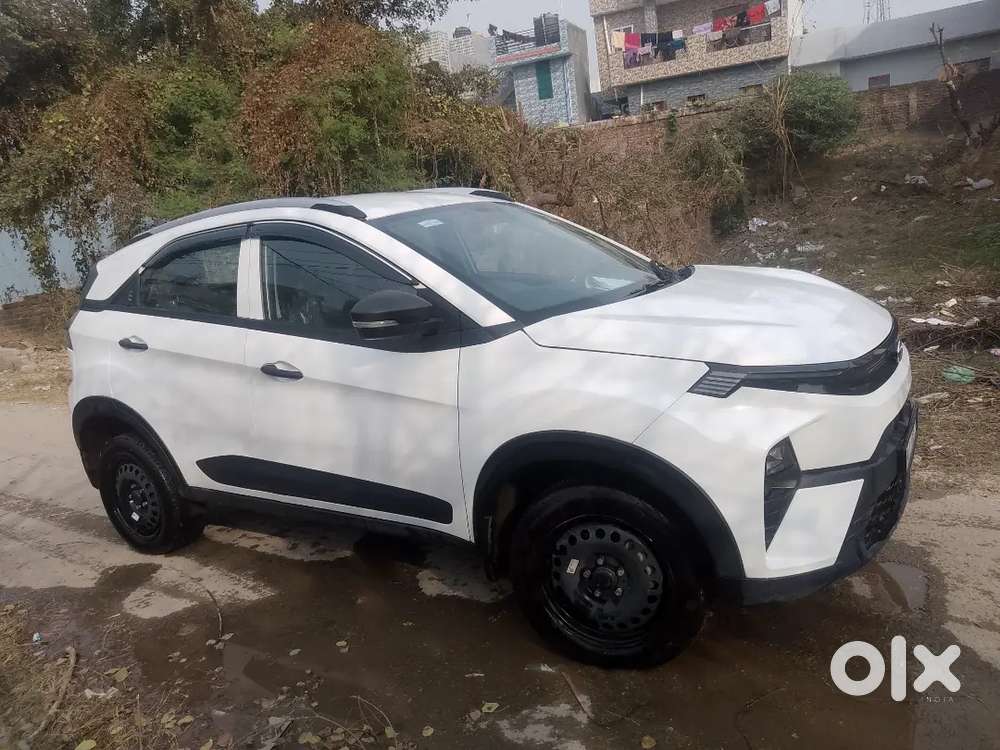 Tata Nexon 2025 Petrol 3000 Km Driven