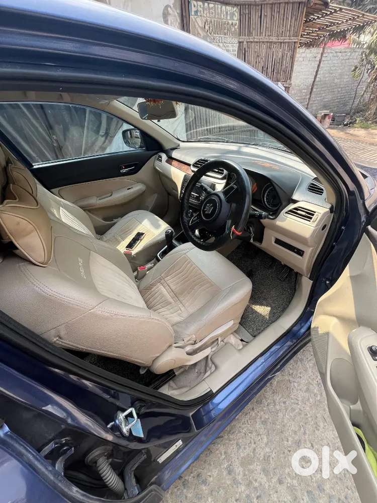 Maruti Suzuki Dzire 2018 Petrol 40900 Km Driven