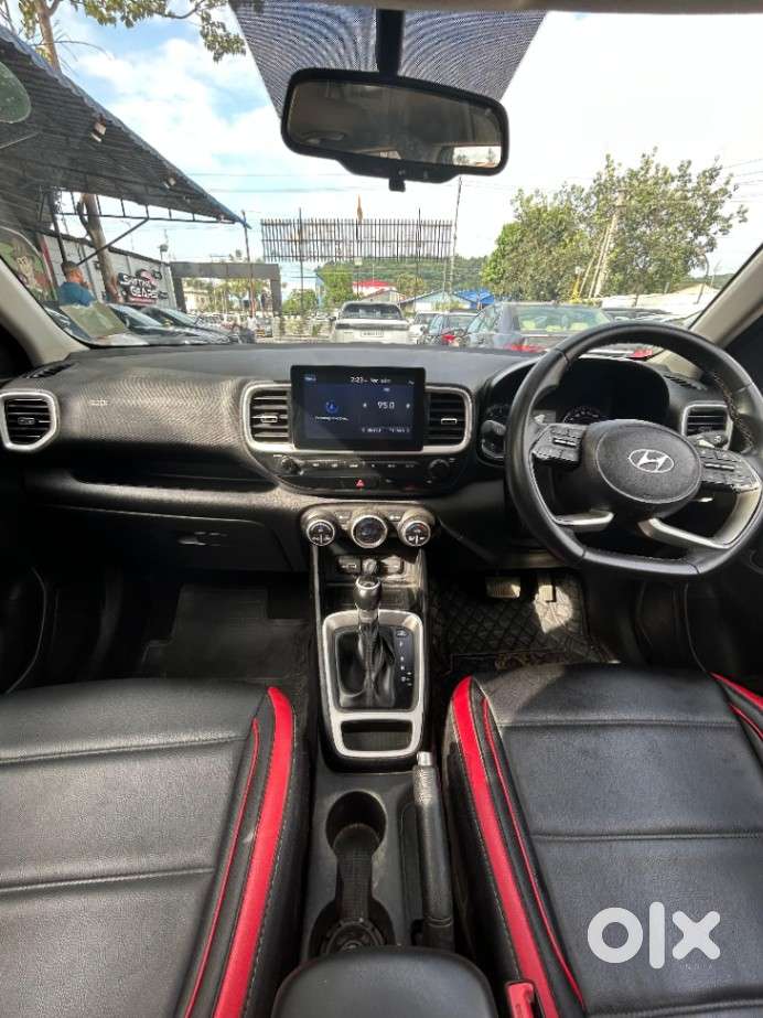 Hyundai Venue Sx Plus Turbo Dct, 2022, Petrol