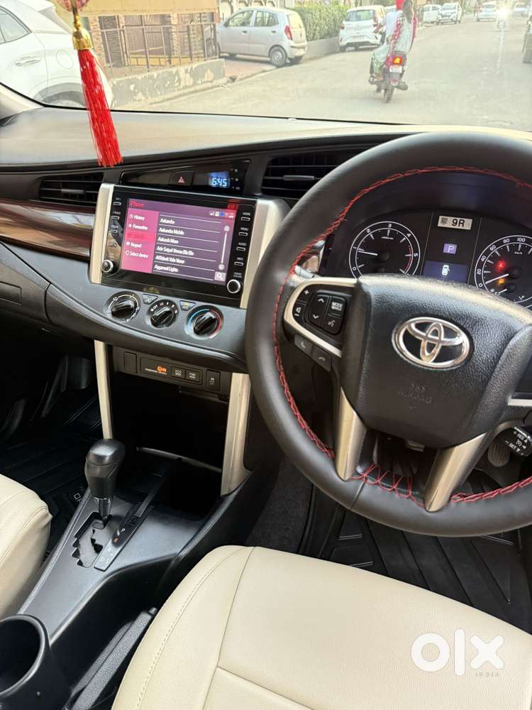 Toyota Innova Crysta [2020-ongoing] 2.4 Gx At 7 Str, 2022, Diesel