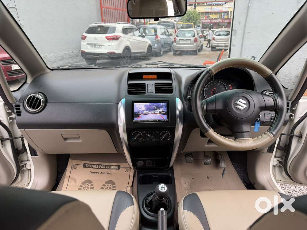 Maruti Suzuki Sx4 Vxi Bsiv, 2013, Petrol