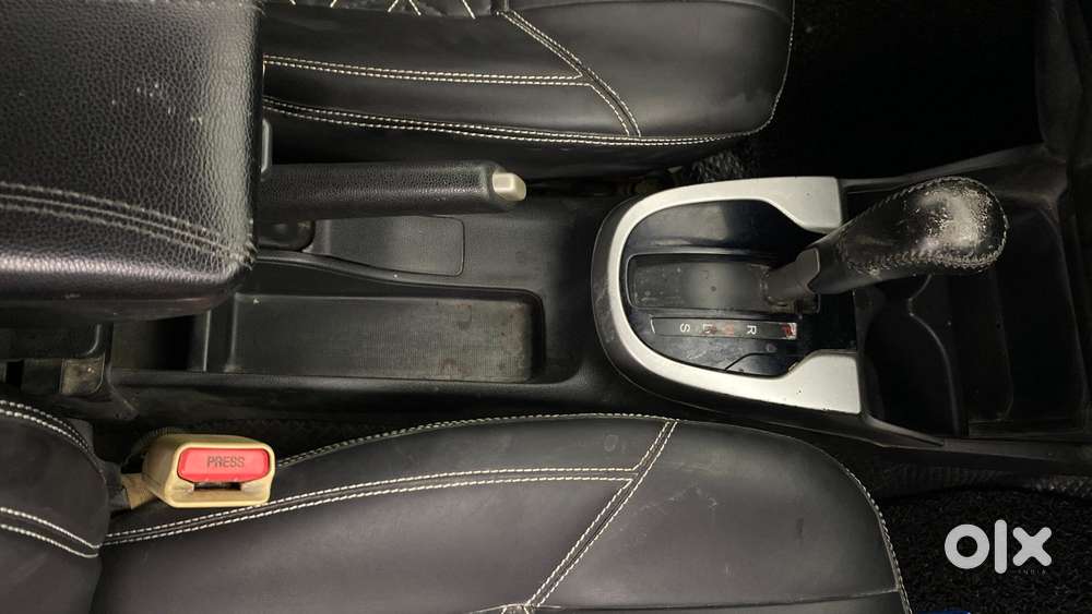 Honda Jazz 1.2 V At I Vtec, 2016, Petrol
