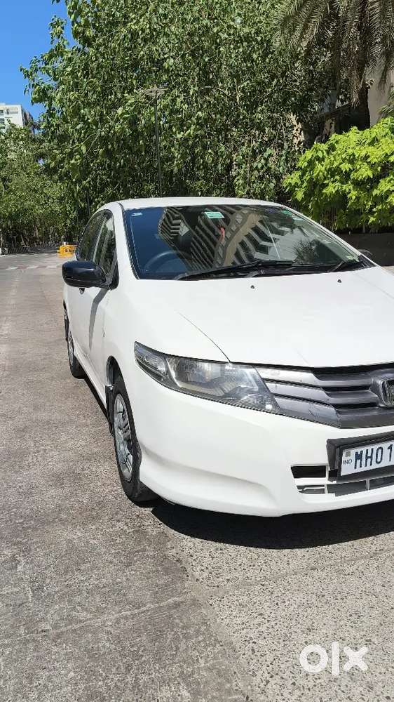 For Sale: Honda City I-vtec 2011  Petrol + Sequential Cng