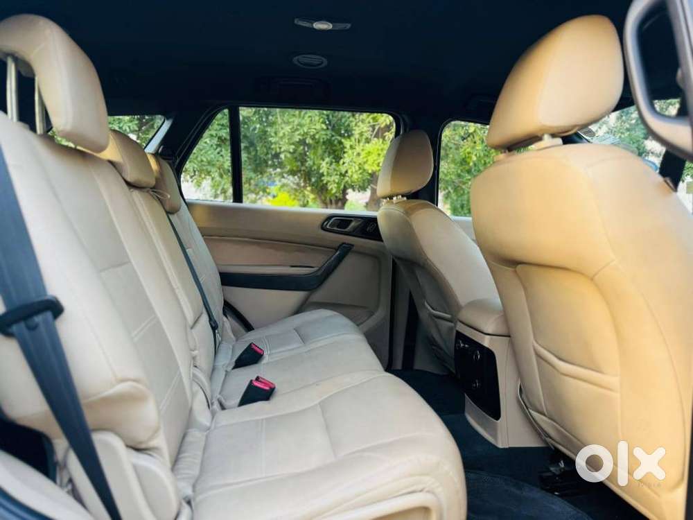 Ford Endeavour Titanium 4x2, 2016, Diesel