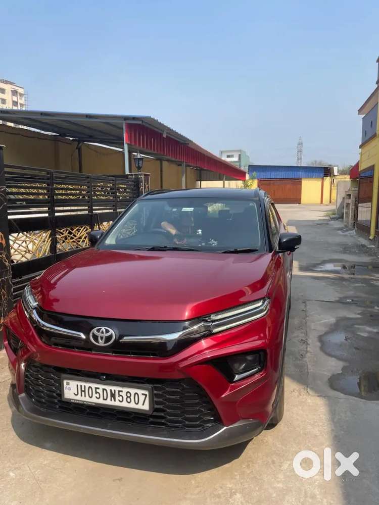 Toyota Urban Cruiser Hyryder 2023 Petrol Well Maintained