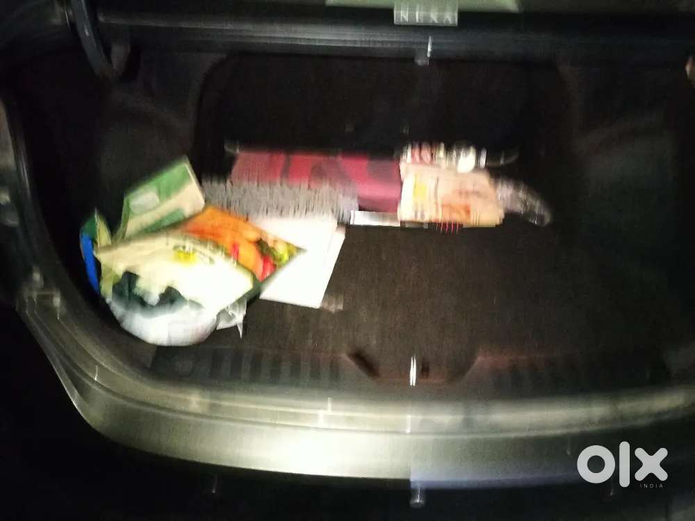 Maruti Suzuki Ciaz 2018 Petrol Well Maintained Beautiful Grey Colour