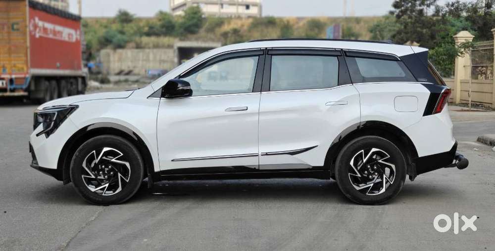 Mahindra Xuv 7xo Ax7 At, 2026, Petrol