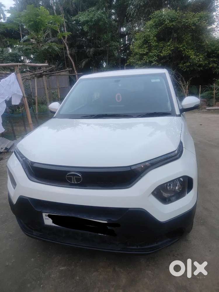 Tata Punch 1.2 Rhythm 2024