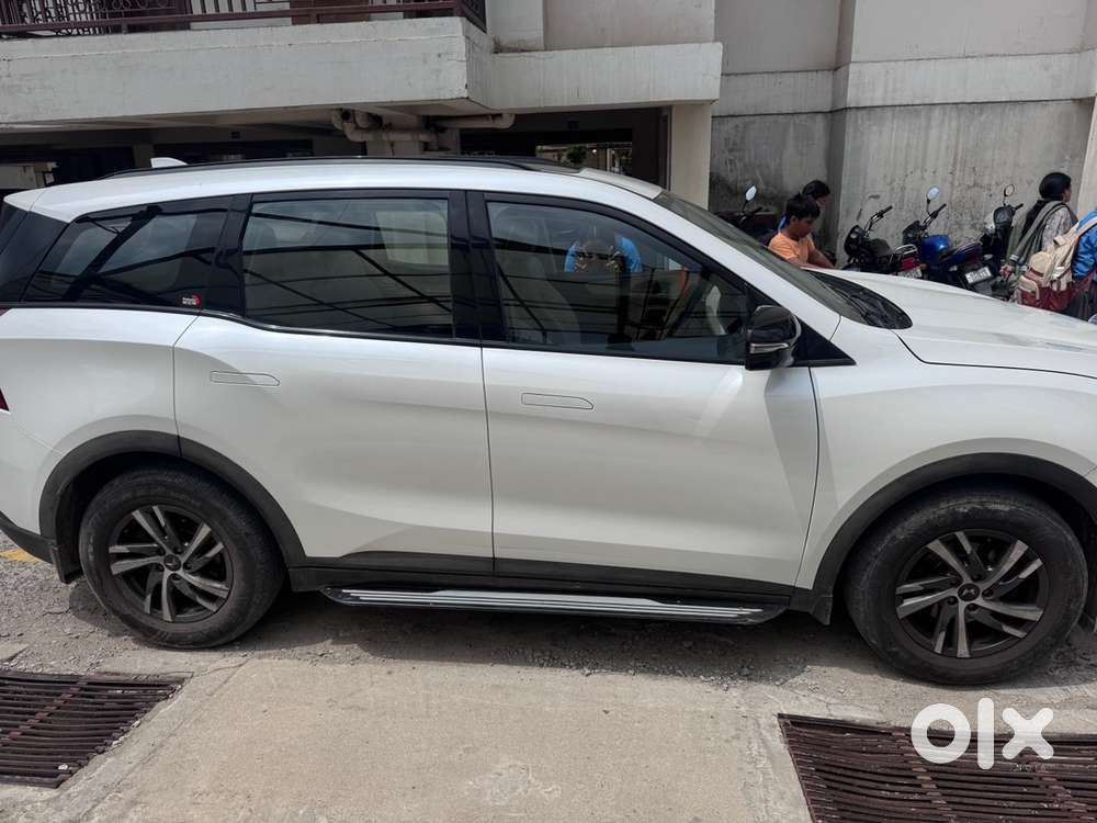 Mahindra Xuv700 Diesel 2023