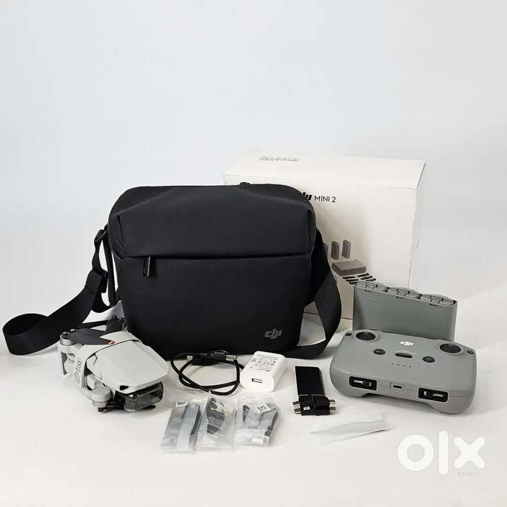 DJI Mini 2 Drone Quadcopter w/ 3x Battery/DJI RC (RC231)/USB Cable - E