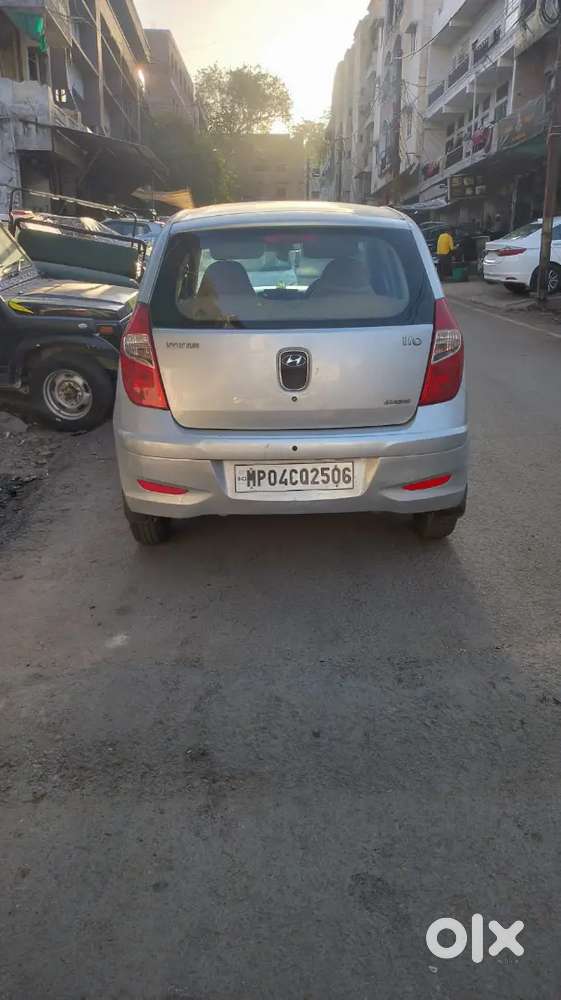 Hyundai I10 2016 Petrol 65000 Km Driven