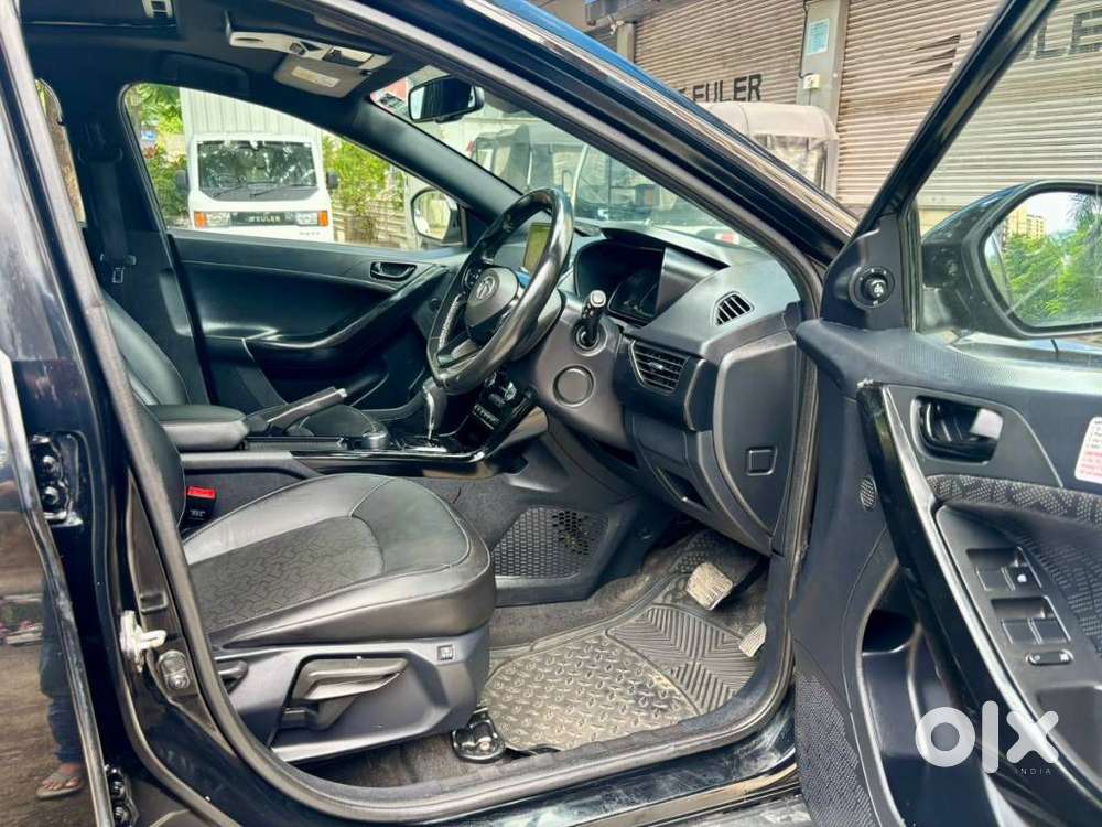 Tata Nexon 1.2 Revotron Xza Plus, 2022, Petrol