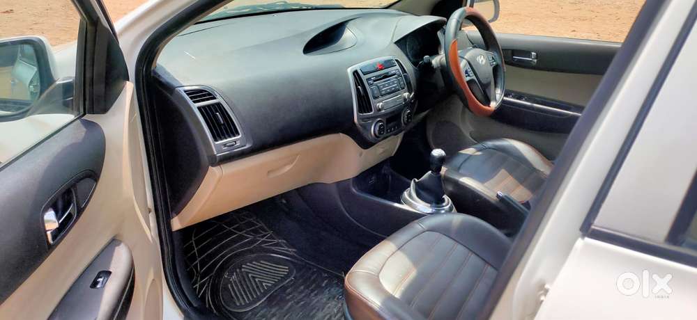 Hyundai I20 Sportz 1.2, 2013, Petrol