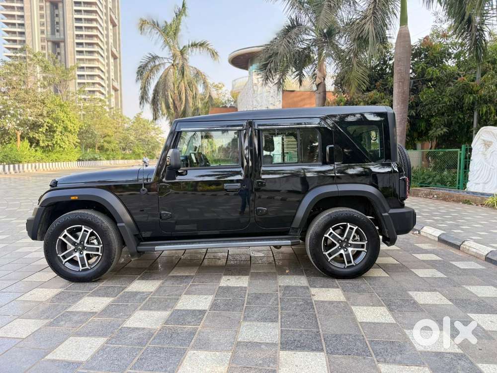 Mahindra Thar Roxx Mx3 Rwd At, 2025, Petrol
