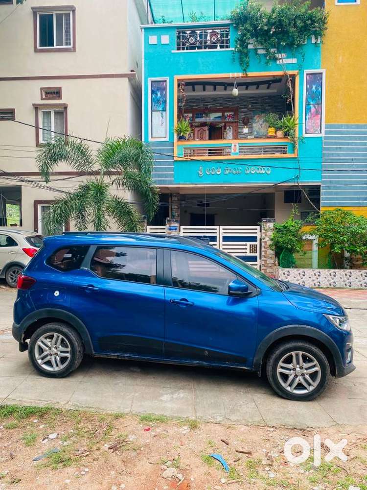 Renault Triber Rxz, 2021, Petrol