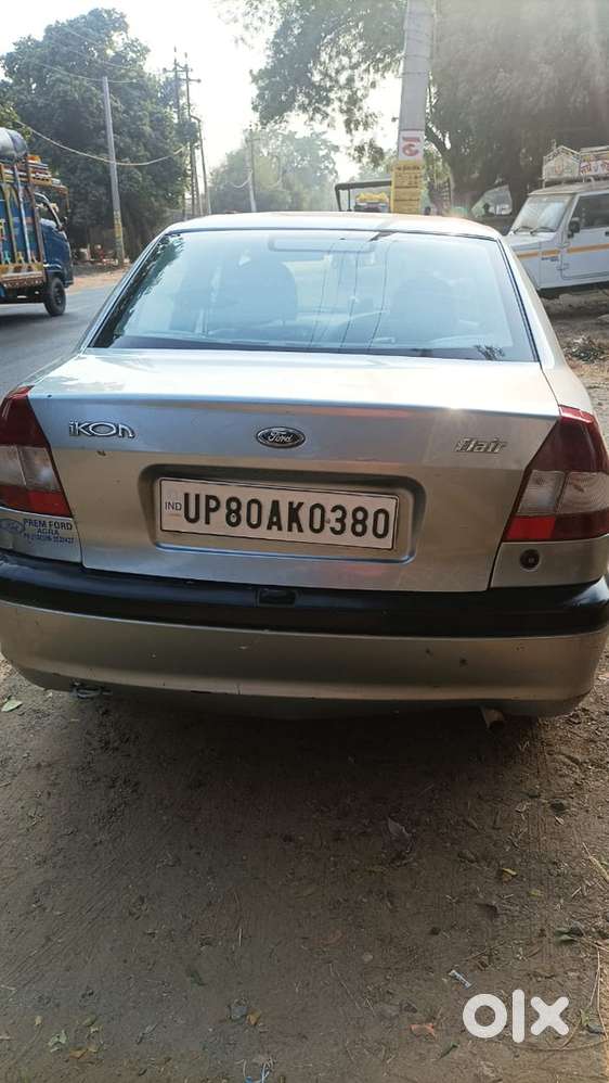 Ford Ikon 1.6 Petrol 2004