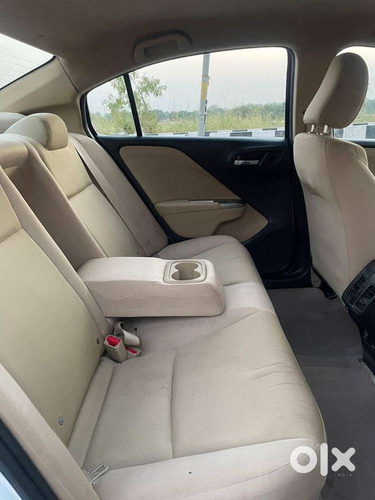 Honda City V Mt Exclusive, 2016, Petrol