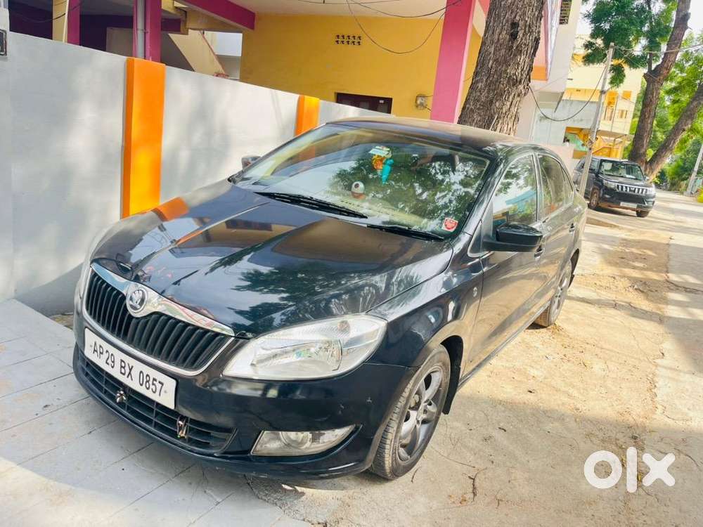Skoda Rapid 2013 Diesel Well Maintained