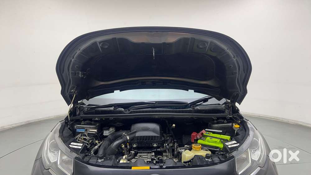 Tata Nexon 1.2 Revotron Xz Plus, 2022, Petrol