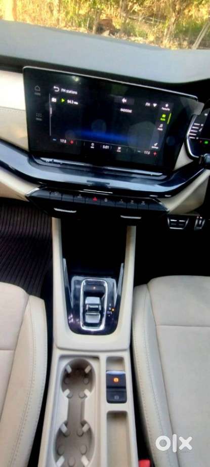 Skoda Octavia 2.0 L K Tsi At, 2022, Petrol